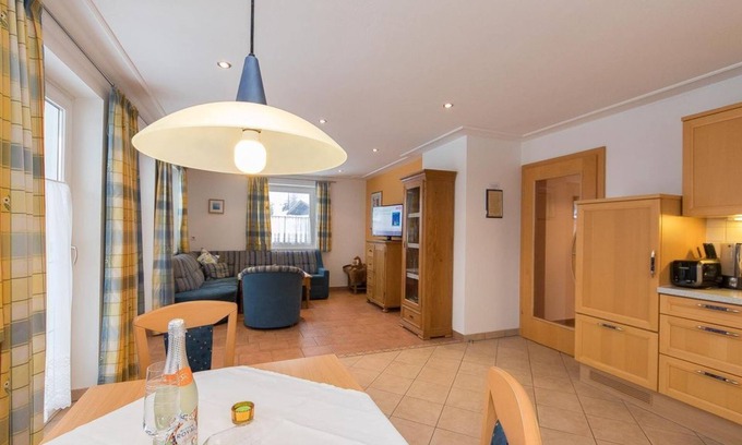 Rain Apartment | Apartment with 2 bedrooms and terrace - Appartementhaus Anna