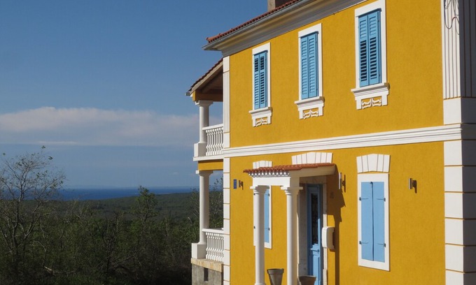 Garica Apartment | Apartment with a panoramic view