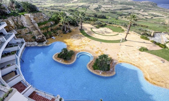 Zebbug Apartment | Apartment With Pool-hosted by Sweetstay