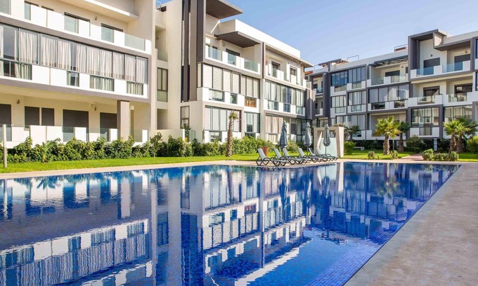 Oulad Azzouz Apartment | Apartment with pool in the heart of Dar Bouazza