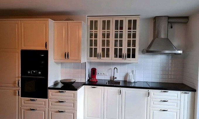 Harsewinkel Apartment | Apartment 'Wohnen 2A' with Private Terrace, Wi-Fi and Air Conditioning