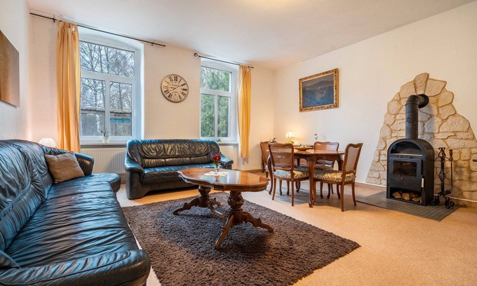 Lychen Apartment | Apartment 'Wohnung 1 Neu' with Shared Garden