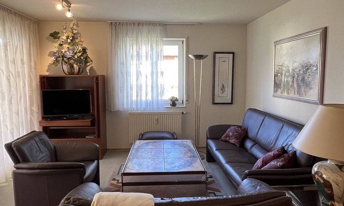 Langenargen Apartment | Apartment 'Wohnung Sonnenblume' with Balcony and Wi-Fi