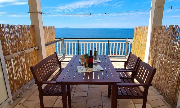 Milna Apartment | Apartments Ana i Ante Punta (95061-A5) - Milna - island Hvar