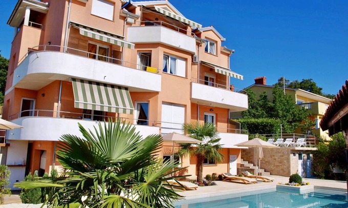 Opric Apartment | Apartments Ana Apartment with balcony