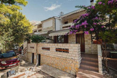Ivan Dolac Apartment | Apartments Antun
