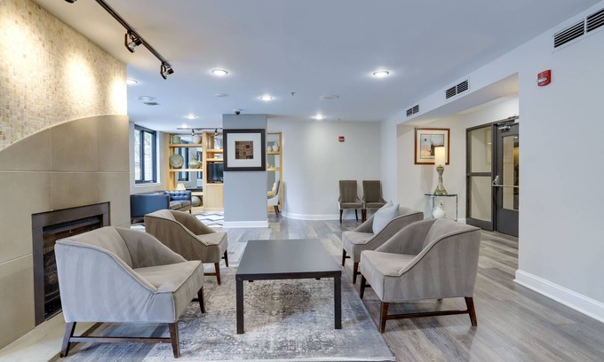 Ballston Apartment | Apartments at the Heart of Arlington