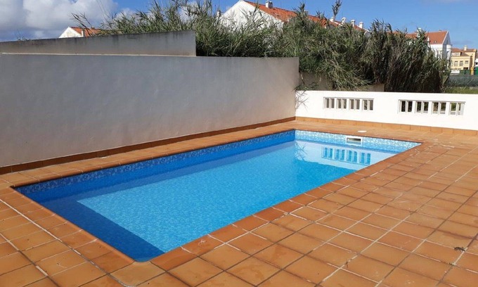 Baleal House | Apartments Baleal: Balconies and Pool