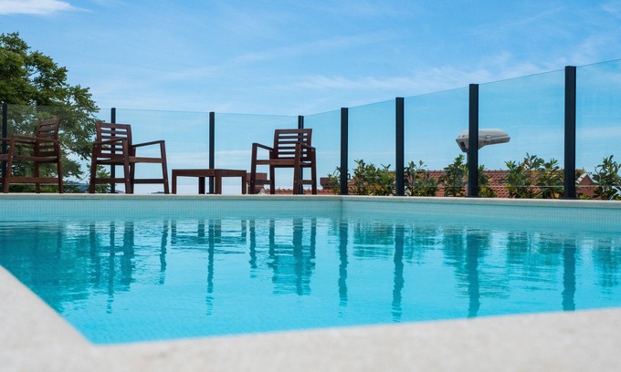 Brasina Apartment | Apartments Bella Vista - Mlini - Comfort Two Bedroom Apartment with Balcony and Sea View with shared swimming pool