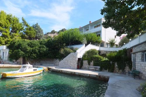Rab Town Apartment | Apartments by the sea Supetarska Draga - Gornja, Rab - 5054