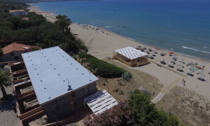 Marina di Pisciotta Condo | Apartments by the sea - Beach between Palinuro and Caprioli