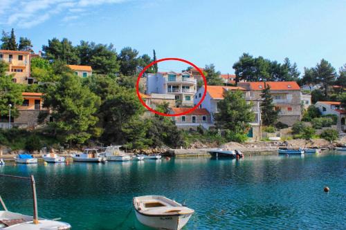 Cove Basina (Jelsa) Apartment | Apartments by the sea Basina, Hvar - 8754