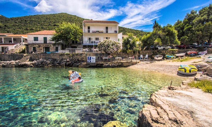Pokrivenik Apartment | Apartments by the sea Cove Zarace - Gdinj, Hvar - 2047