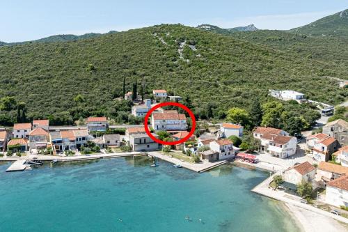 Drace Apartment | Apartments by the sea Drace, Peljesac - 14019