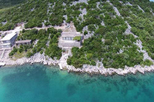 Putnikovic Apartment | Apartments by the sea Kabli, Peljesac - 10221