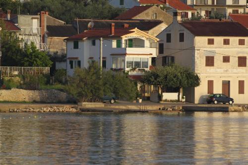 Preko Apartment | Apartments by the sea Preko, Ugljan - 8515