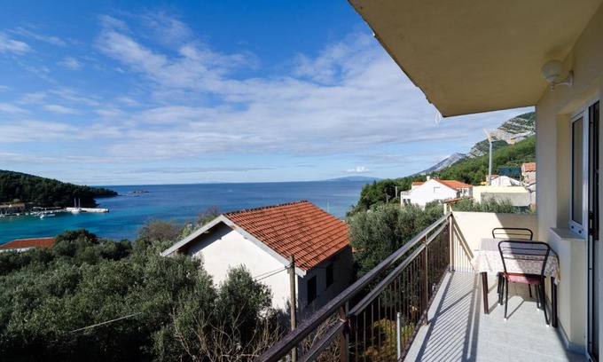 Zuljana Apartment | Apartments Dalmatin