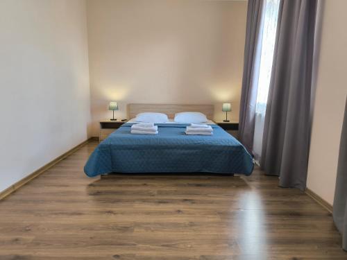 Mukachevo Apartment | Apartments Domovik Parkaniya, 2A