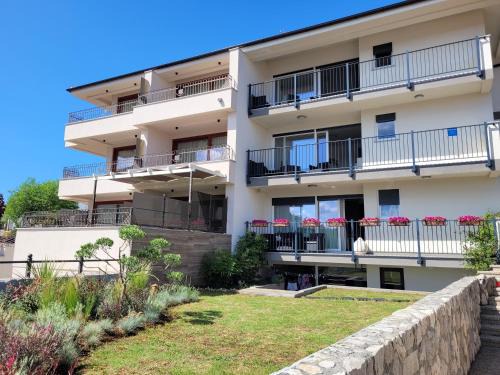Porat Apartment | Apartments Doris