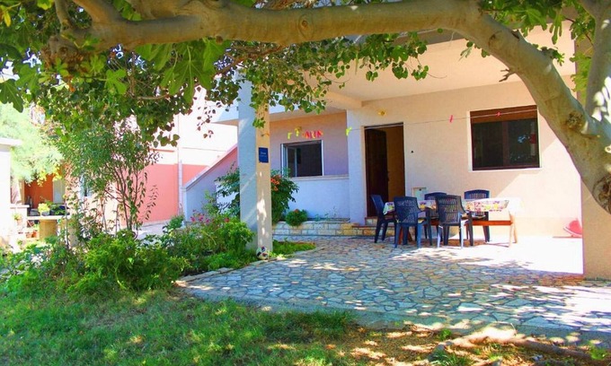 Dinjiska Apartment | Apartments Dubravica - two bedroom apartment with a sea view