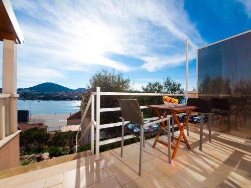 Gruz Apartment | Apartments F & P