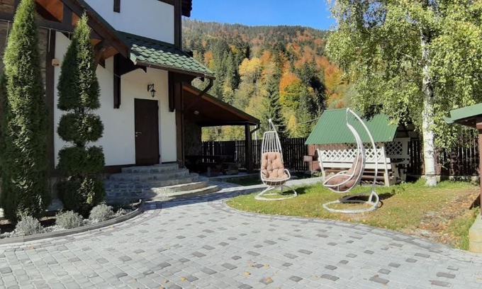 Mykulychyn Apartment | Apartments Girska Sonata