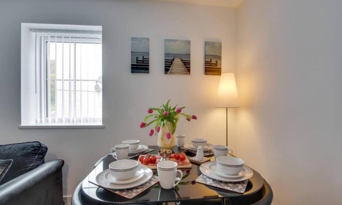 Skinningrove House | Apartments in Skinningrove, Cattersty Sands Beach