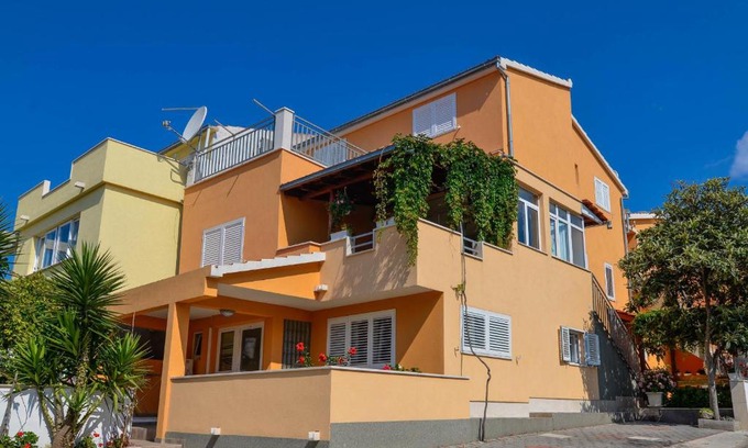 Orebic Apartment | Apartments Karla