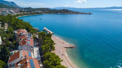 Ratac Apartment | Apartments Lucija Makarska-first row to the sea