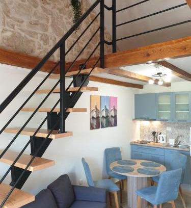 Lozovac Apartment | Apartments Lucky