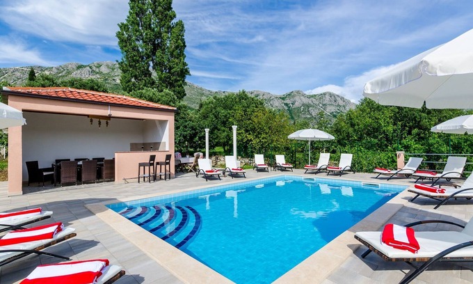Srebreno Apartment | Apartments Mali Paradiso - Comfort Studio Apartment with Balcony and Pool View(A2)