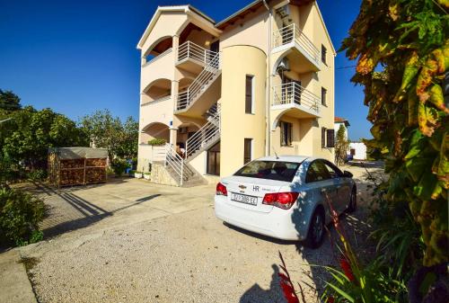 Drage House | Apartments Marko 527