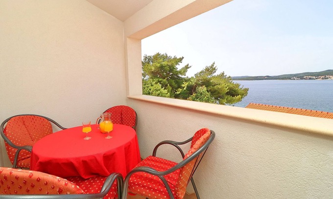 Kuciste Apartment | Apartments Marko Pelješac - Two Bedroom Apartment with Balcony (6)