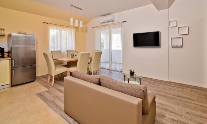 Vrsi Apartment | Apartments Mica