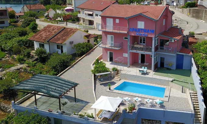 Ploce Apartment | Apartments Neda