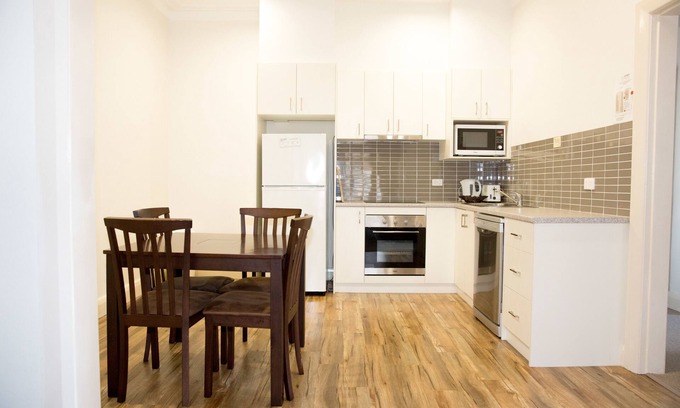 Wagga Wagga Hotel | Apartments on Morrow