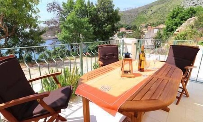 Trstenik Apartment | Apartments Seafront Silence - Studio Apartment with Terrace and Sea View