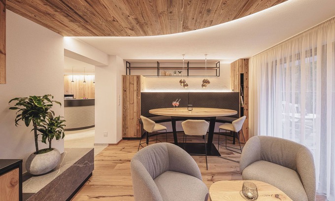 San Giovanni Apartment | Apartments Silva Klausberg with Mountain View, Wi-Fi, Garden, Terrace & Balcony