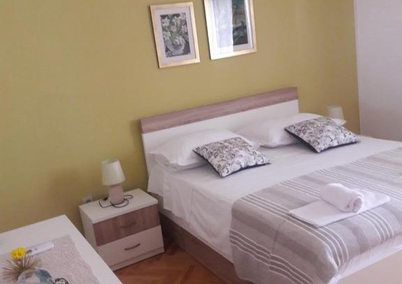 Bili brig Apartment | Apartments Smiljana Mucić