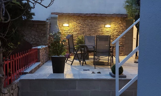 Ribarica Apartment | Apartments Sofija Ribarica (95359-A3) - Karlobag