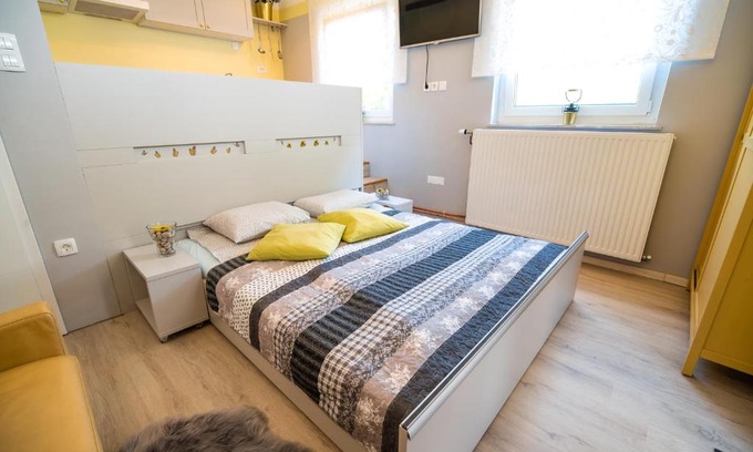 Cerklje ob Krki Apartment | Apartments Stankovo