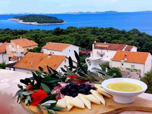 Primosten Burnji Apartment | Apartments Tonći and Iris