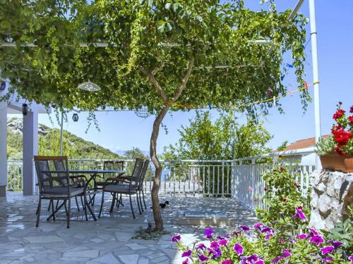 Orebic Apartment | Apartments Vesela - Premium One Bedroom Apartment with Terrace and Partial Sea View