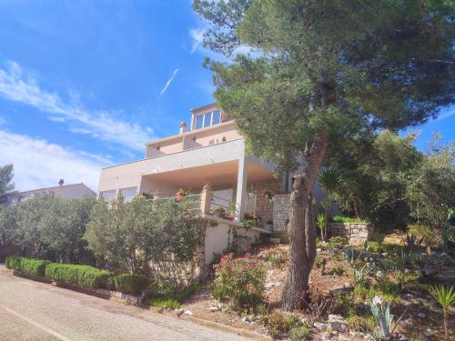 Skrivena Luka Apartment | Apartments Vesna