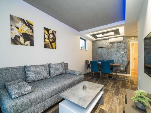 Mokosica Apartment | Apartments Villa Arcadia- Two bedroom apartment with Terrace and Sea View