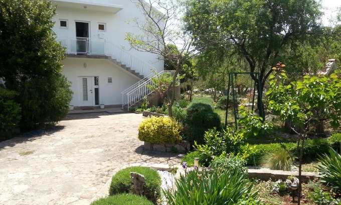 Raslina Apartment | Apartments Vlade