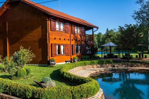 Duga Resa Apartment | Apartments with parking space Donji Zvecaj, Karlovac - 22080