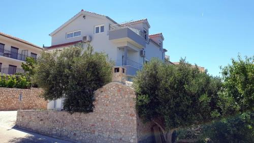 Primosten Burnji Apartment | Apartments with parking space Bilo, Primosten - 12870