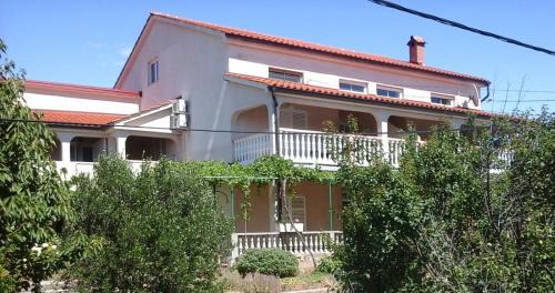 Lopar Apartment | Apartments with parking space Lopar, Rab - 23736