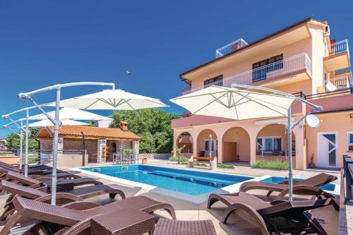 Novi Vinodolski Apartment | Apartments with swimming pool Novi Vinodolski - 22488